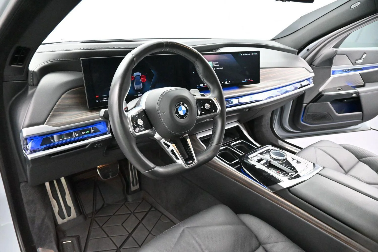 Used 2024 Brooklyn Grey Metallic BMW 740i xDrive image 16
