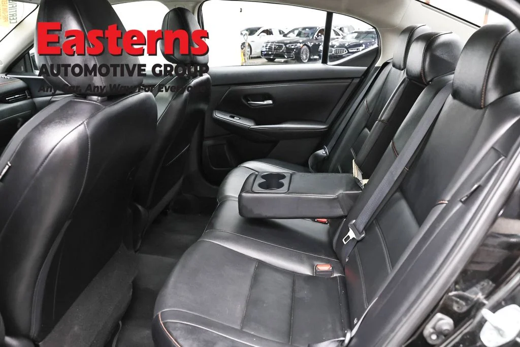 Used 2023 Black Nissan SR image 22