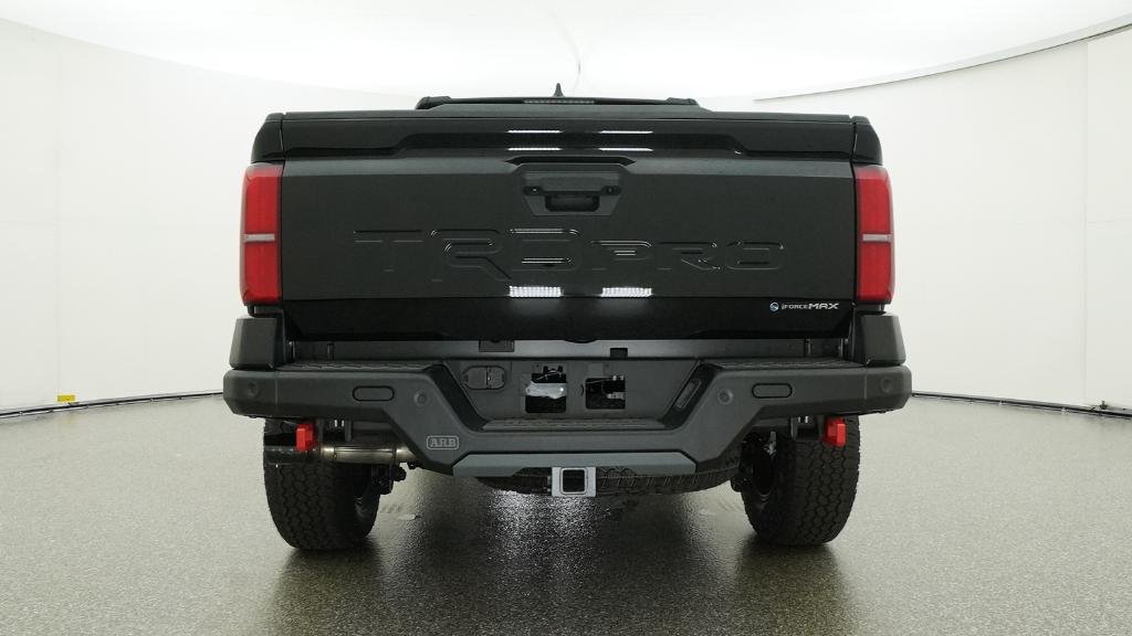 2026 Toyota Tacoma TRD Pro - Photo 6