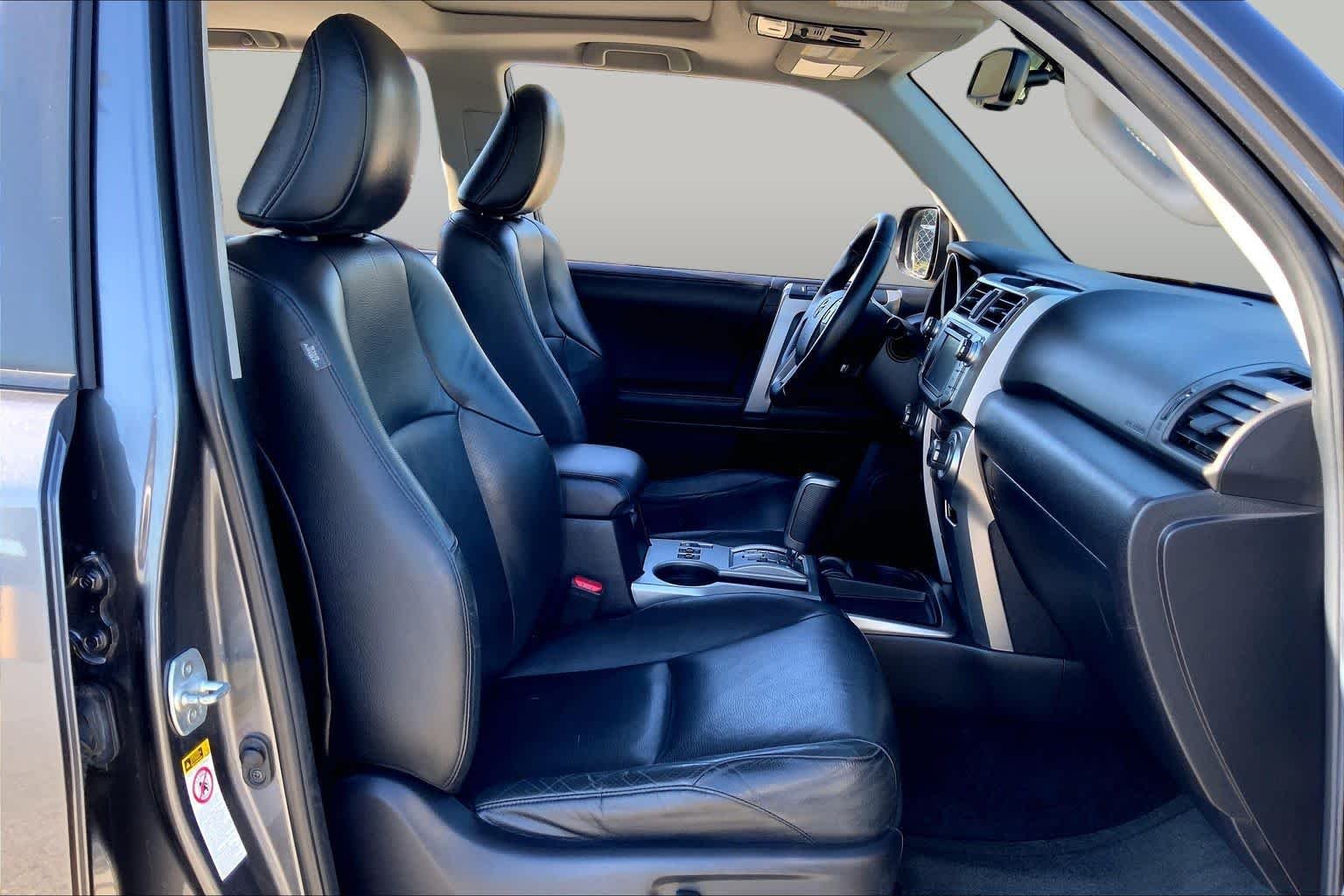 Used 2013 Magnetic Gray Metallic Toyota Limited image 9