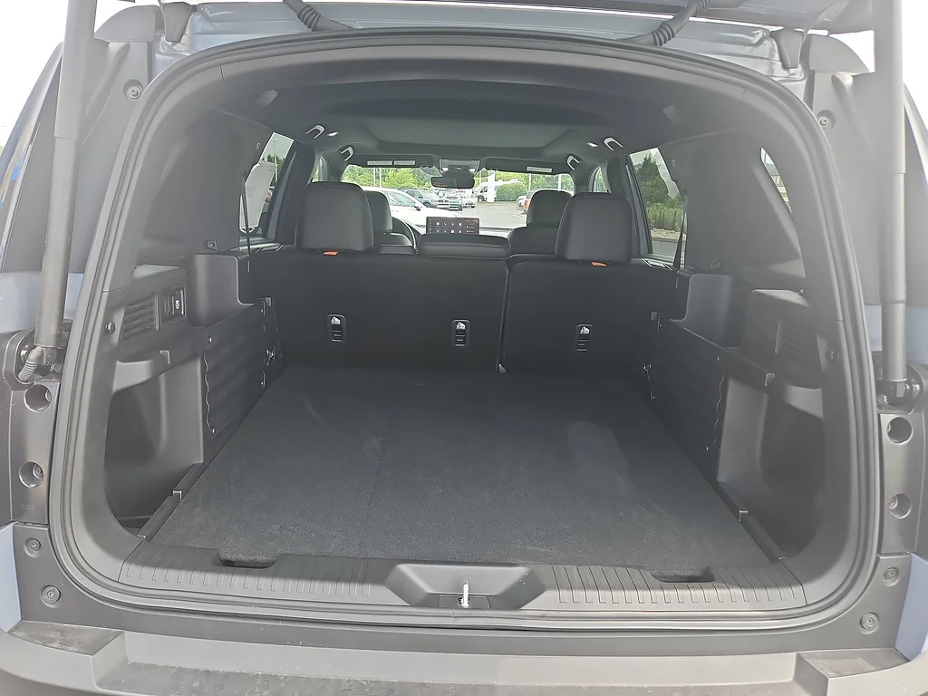 New 2026 Sonic Gray Pearl Honda TrailSport Blackout image 5