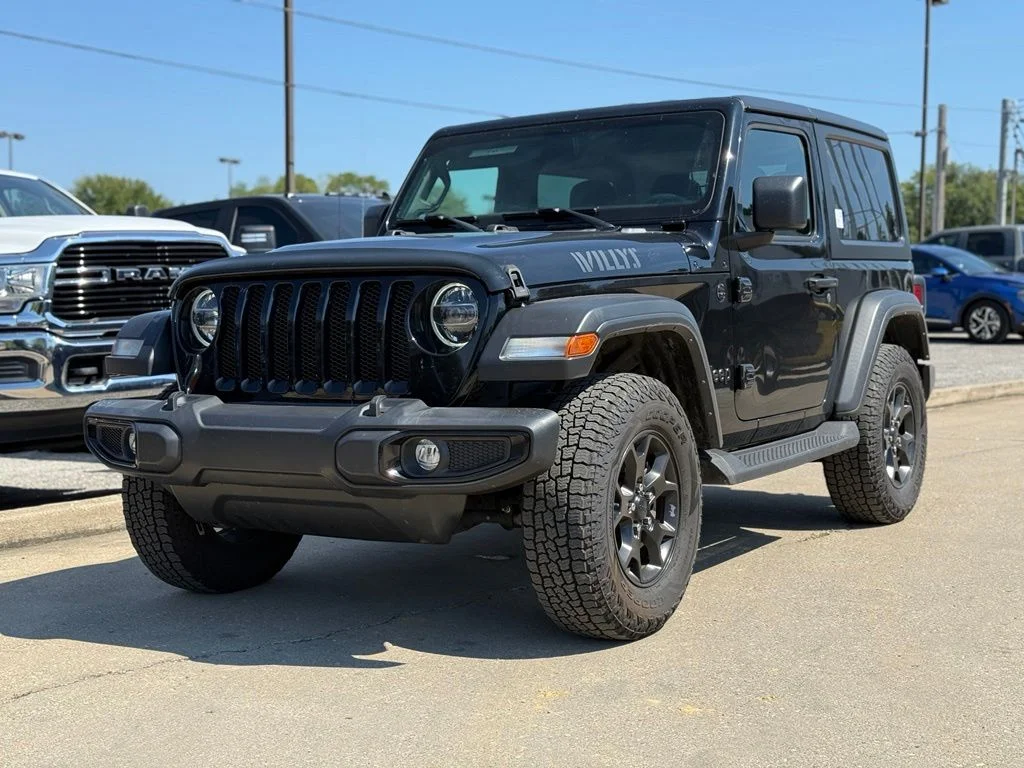Used 2022 Black Jeep Willys image 2