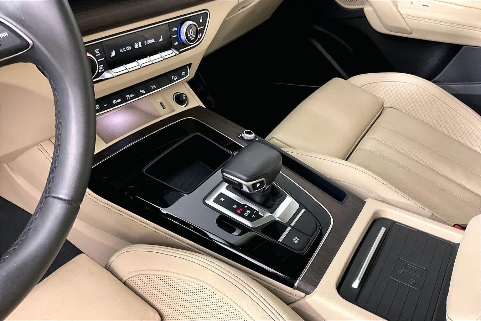 Used 2022 Glacier White Metallic Audi S line Prestige image 15