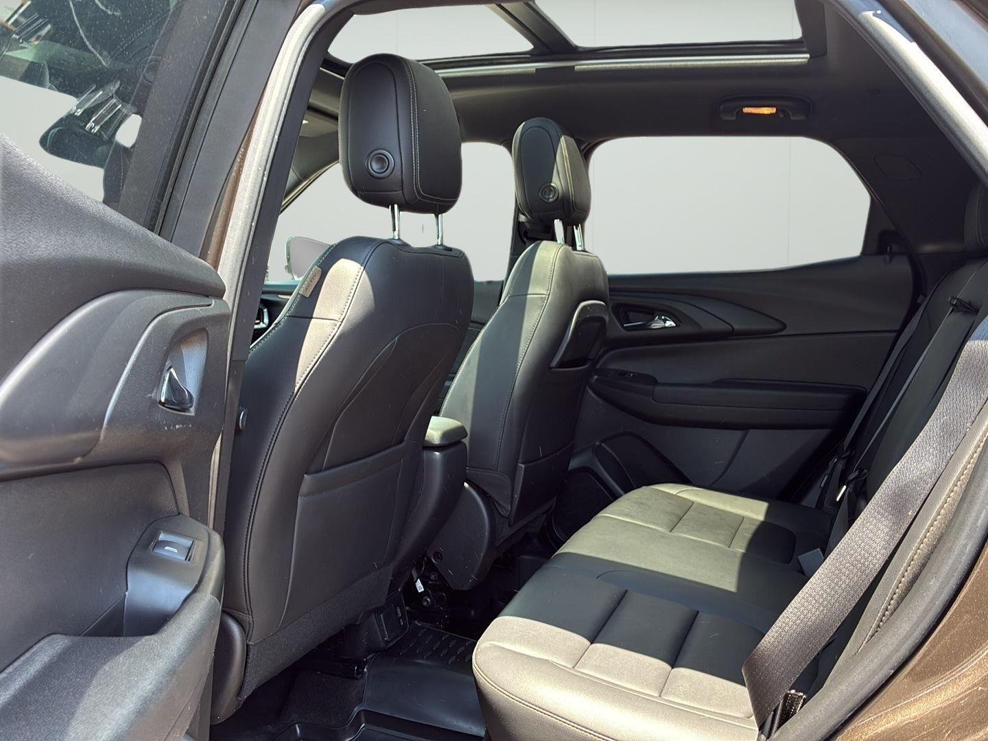 Used 2022 Zeus Bronze Metallic Chevrolet ACTIV image 18