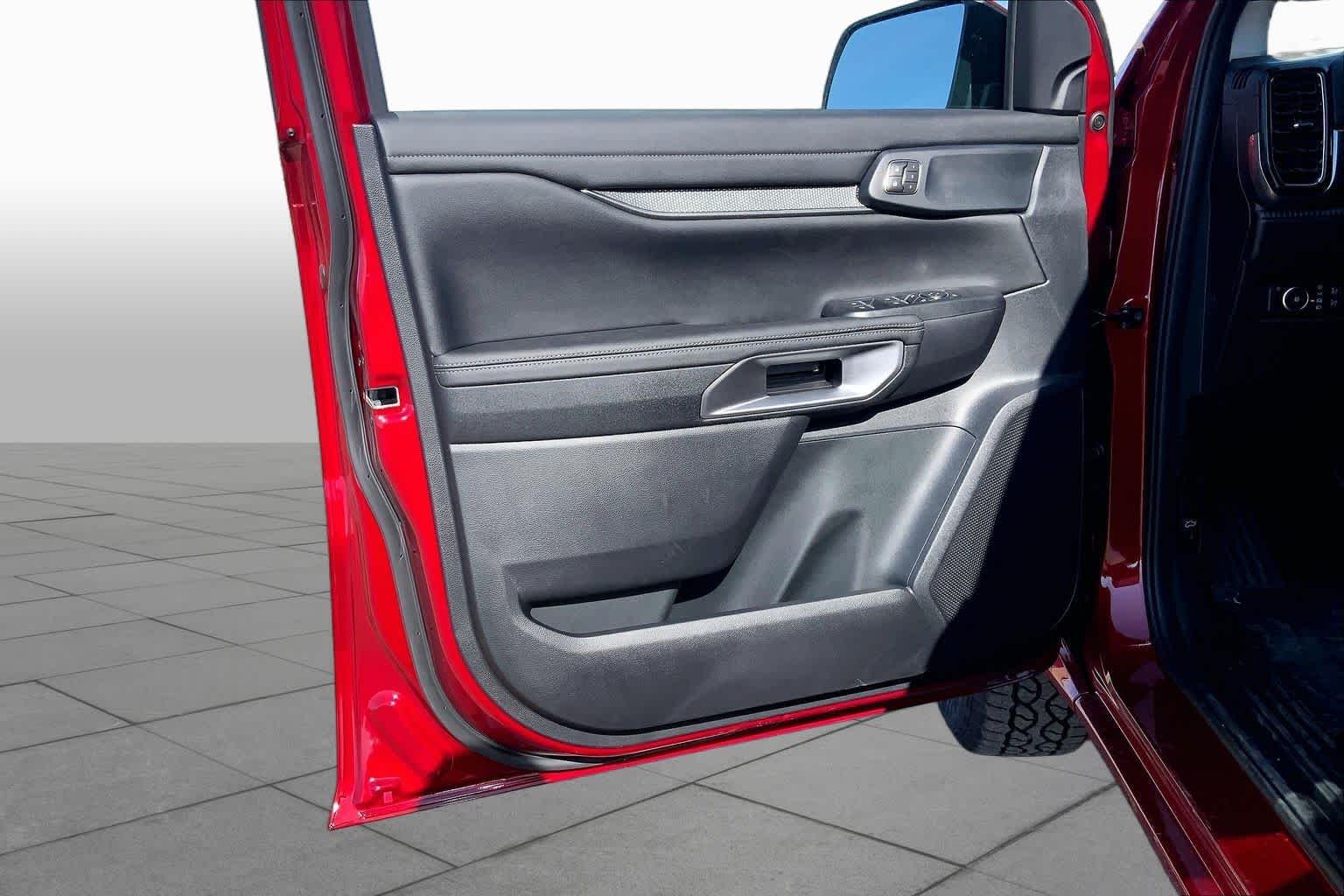New 2026 Ruby Red Metallic Tinted Clearcoat Ford Lariat® image 10