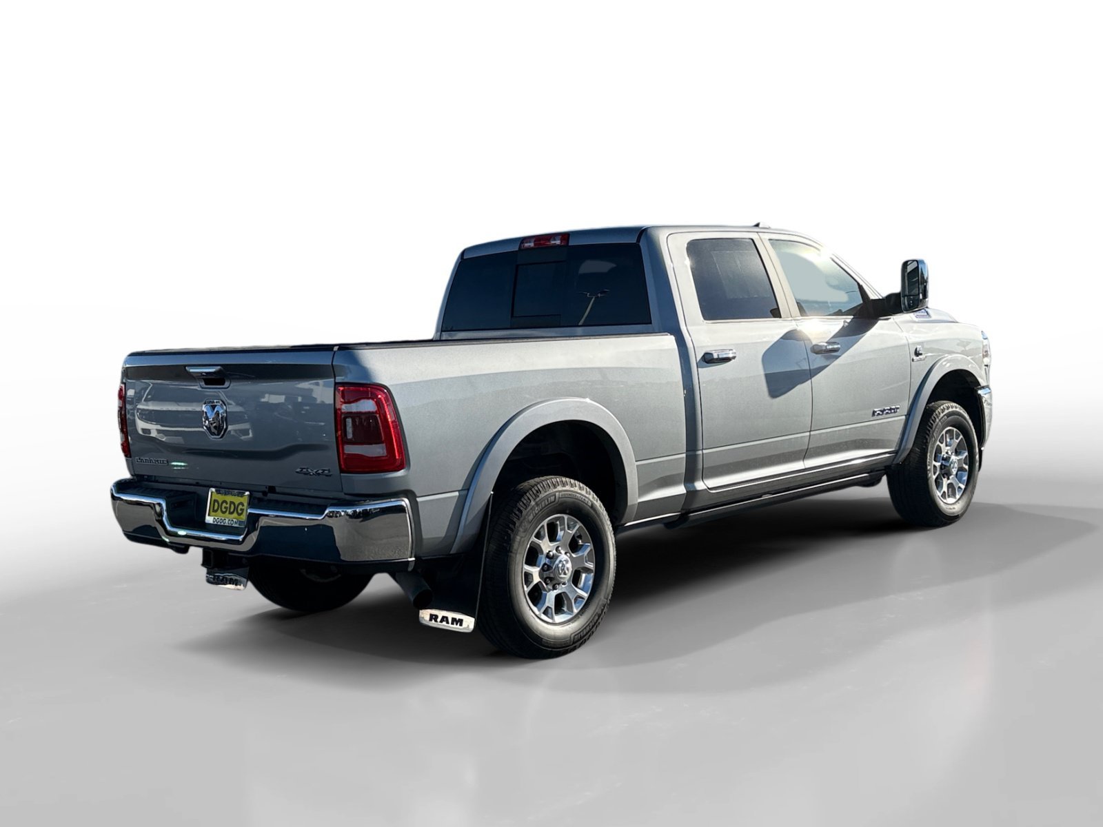 Used 2020 Billet Silver Metallic Ram Laramie image 5