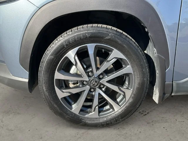 Used 2023 Celestite Toyota XLE image 9