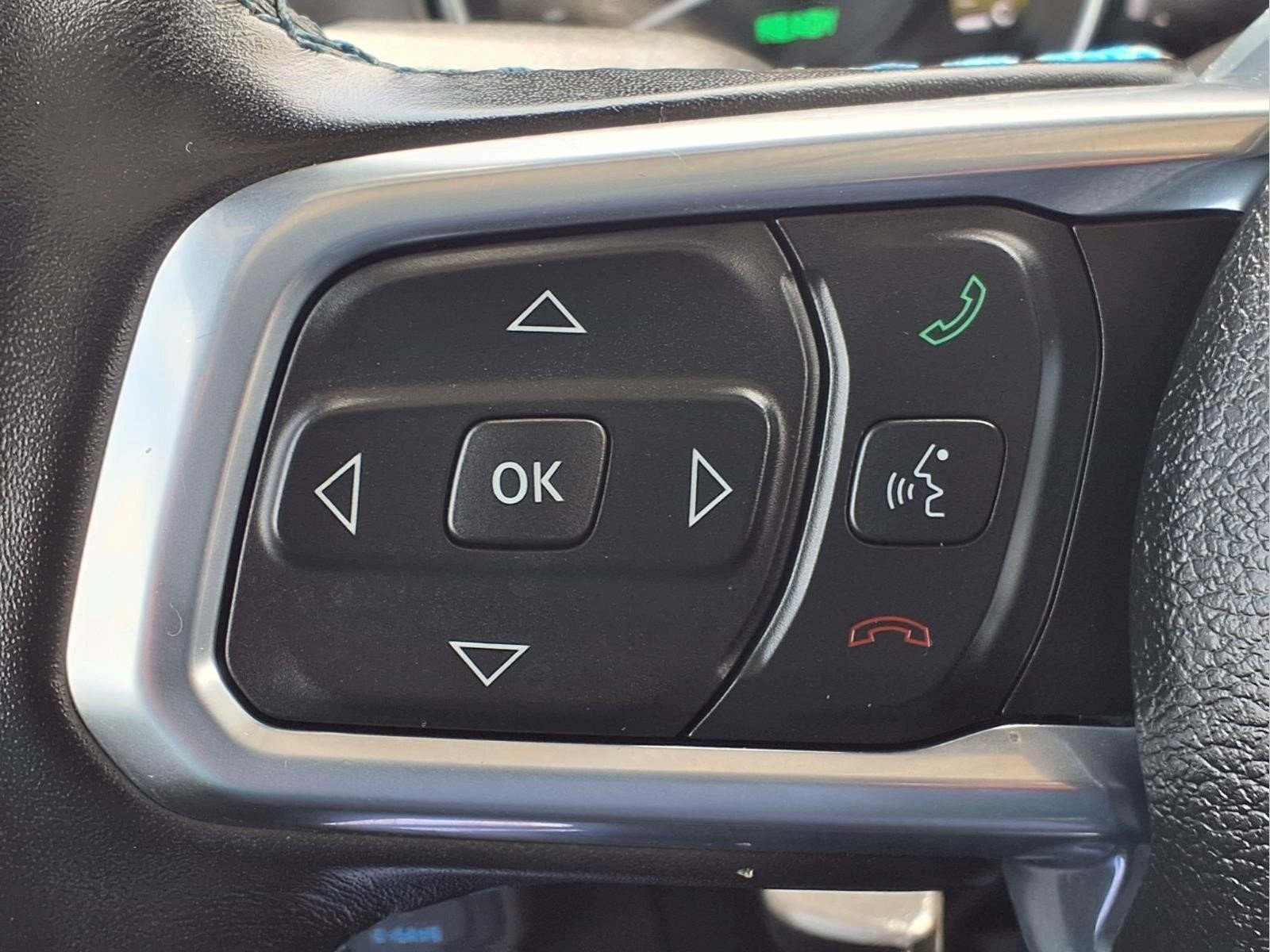 Used 2023 Bright White Clearcoat Jeep Rubicon image 16