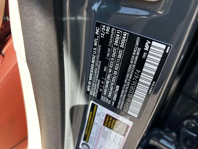 Certified Used 2025 Gray Mercedes-Benz Maybach GLS 600 image 21
