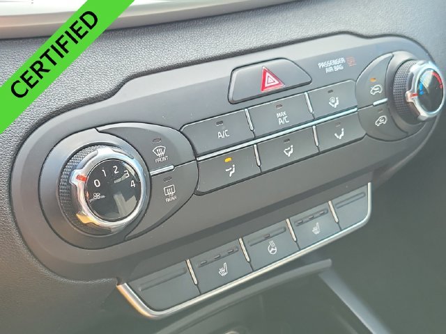 2019 Kia Sorento LX - Photo 18