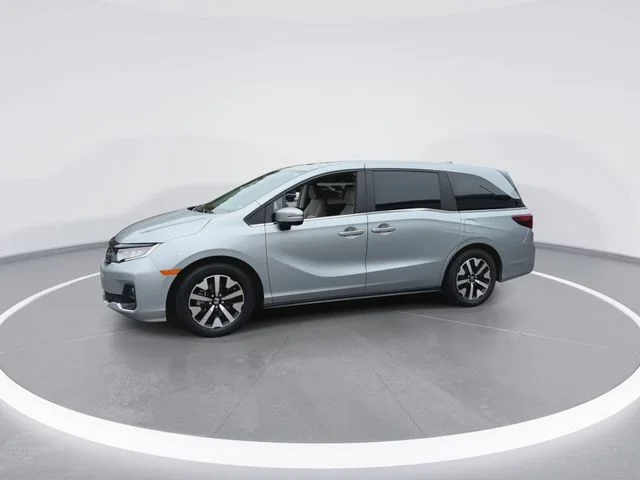 Used 2025  Honda EX-L image 4