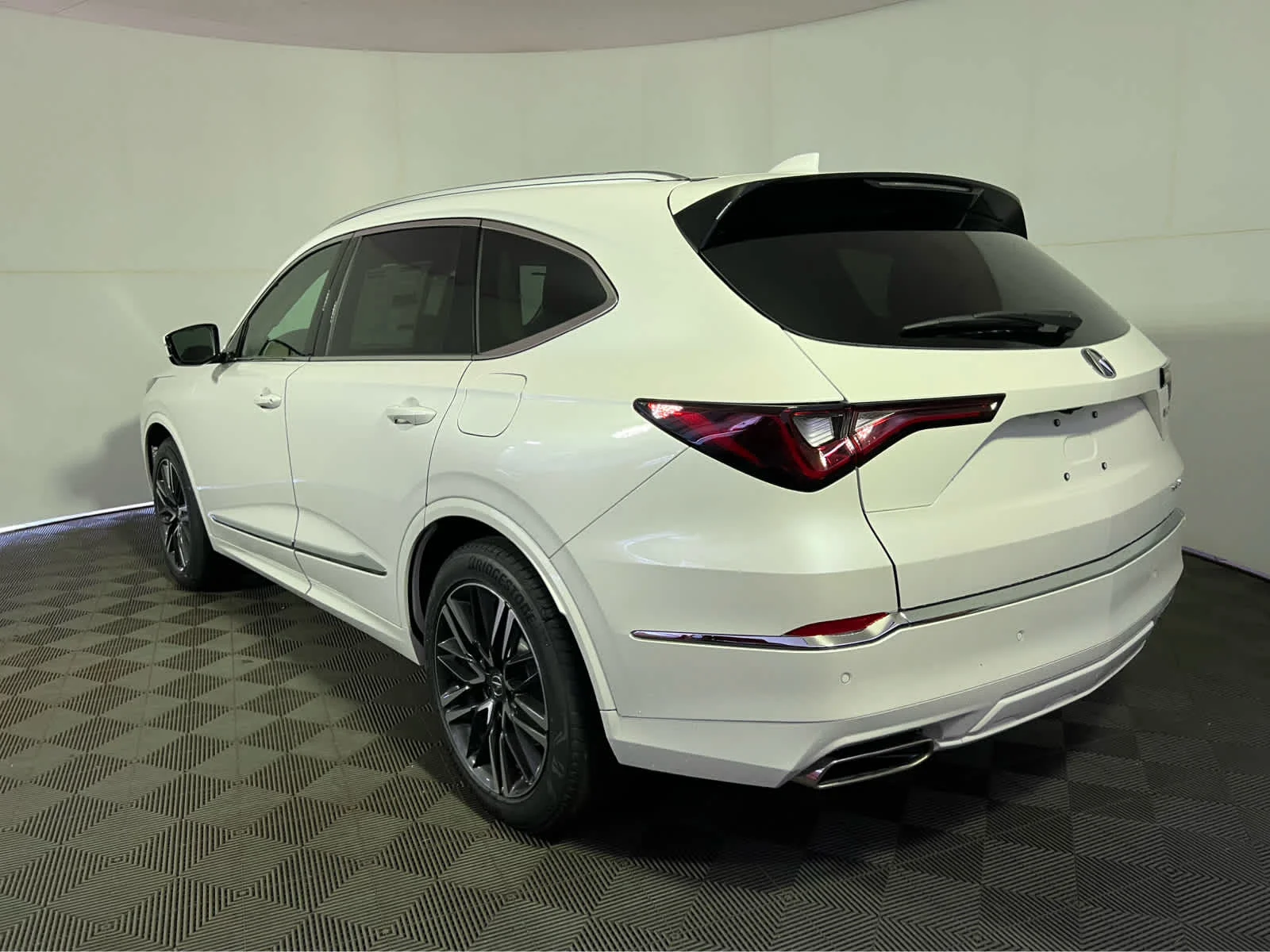 New 2026 Platinum White Pearl Acura w/Advance Package image 5
