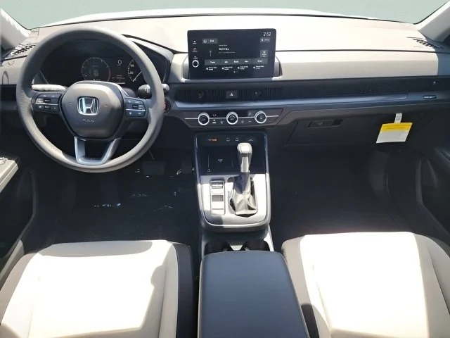 New 2026 Platinum White Pearl Honda LX image 21