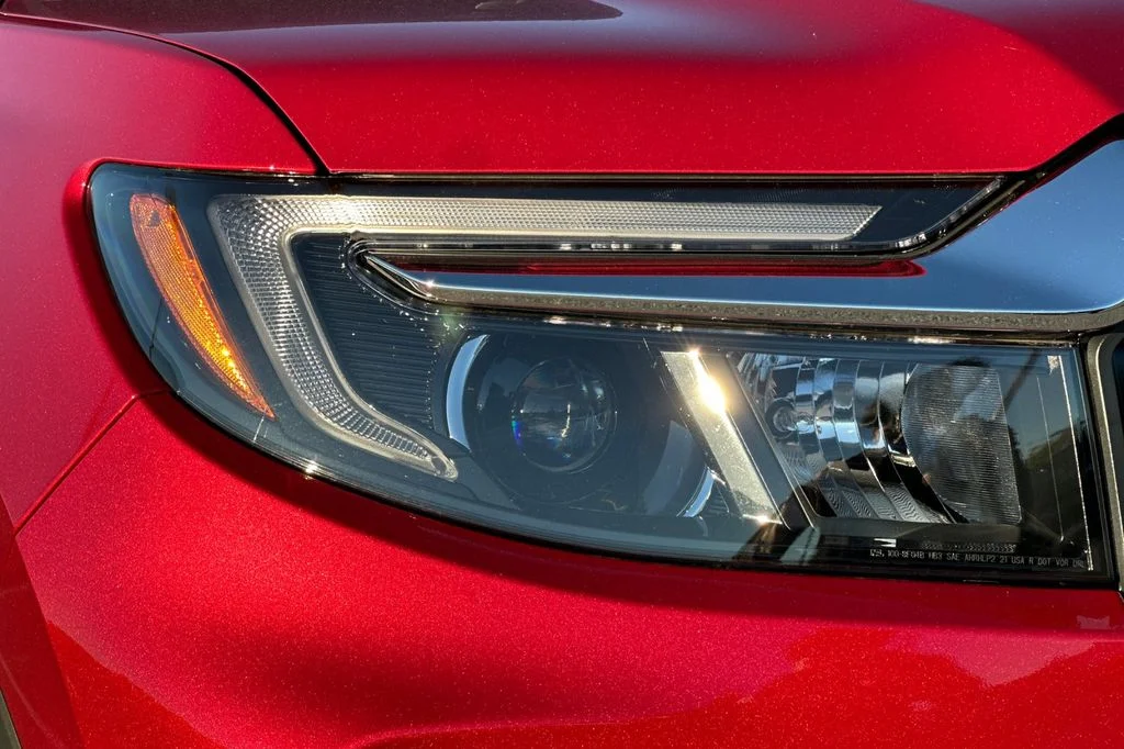 New 2026 Radiant Red Metallic II Honda RTL image 30