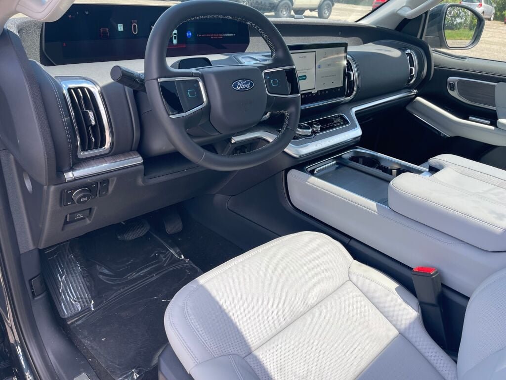 New 2026 Stone Blue Metallic Ford Platinum image 6