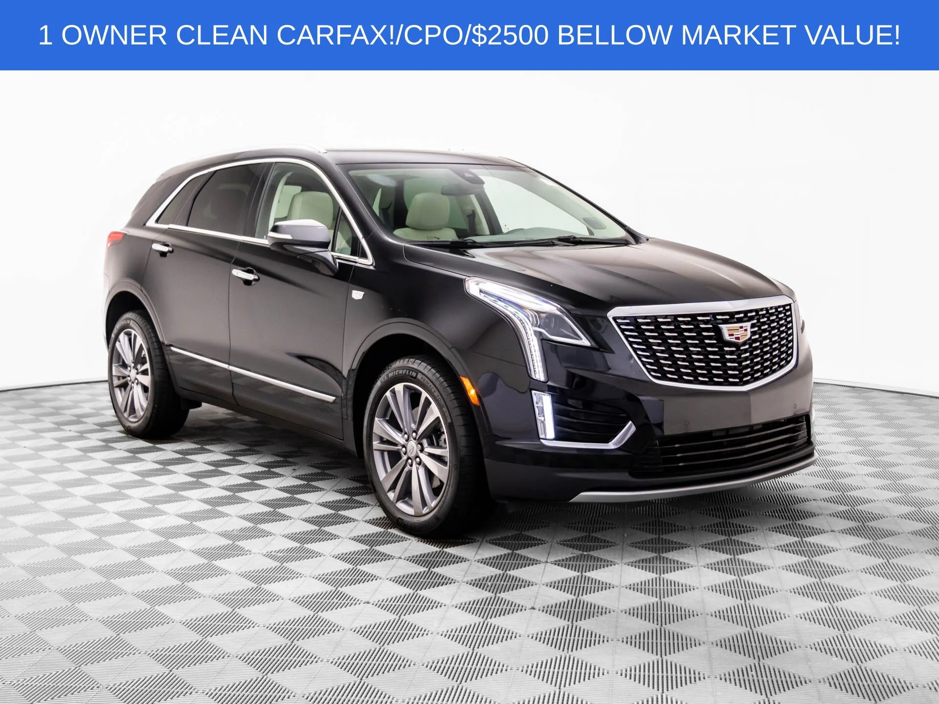 Used 2025 Black Cadillac Premium Luxury image 7