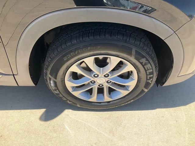Used 2019 Black Hyundai SEL image 32
