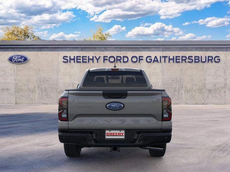 New 2026 Carbonized Gray Metallic Ford XLT image 6