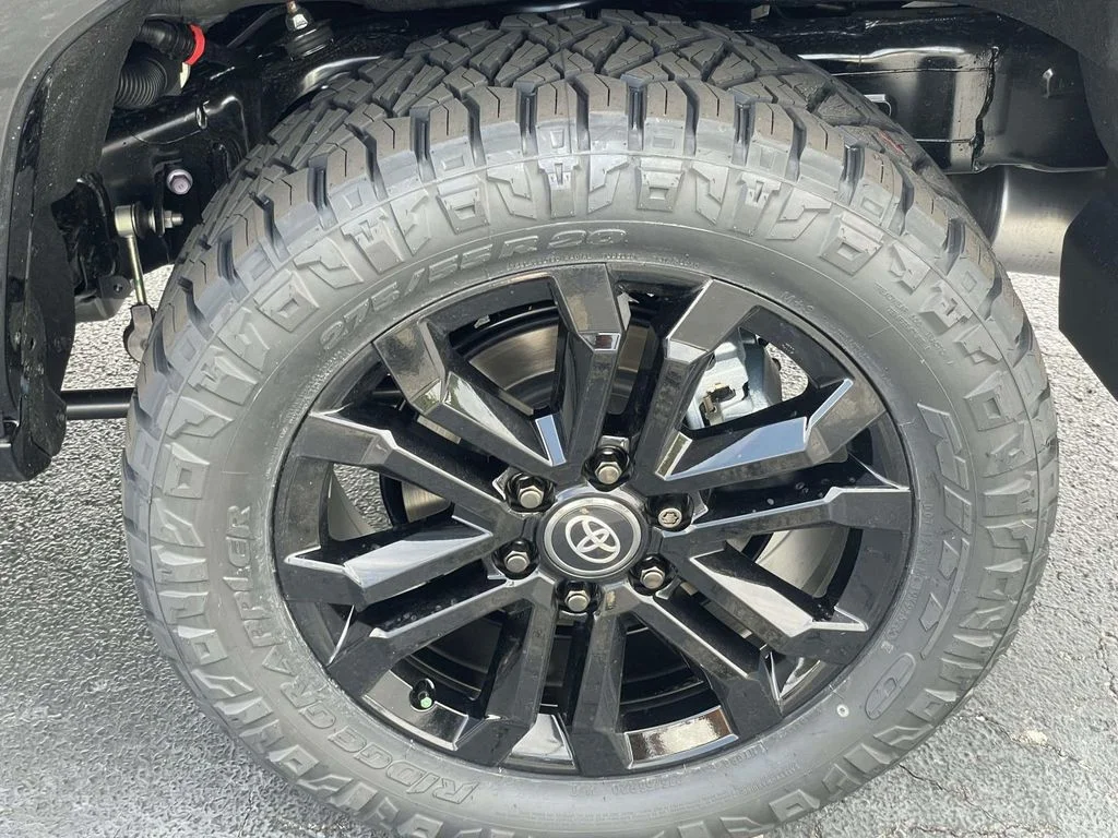 New 2026 Black Toyota Platinum image 7