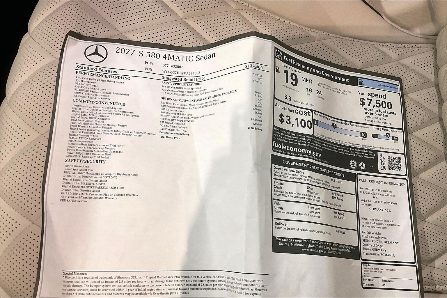 New 2027 MANUFAKTUR Black Sparkling Mercedes-Benz S 580 image 24