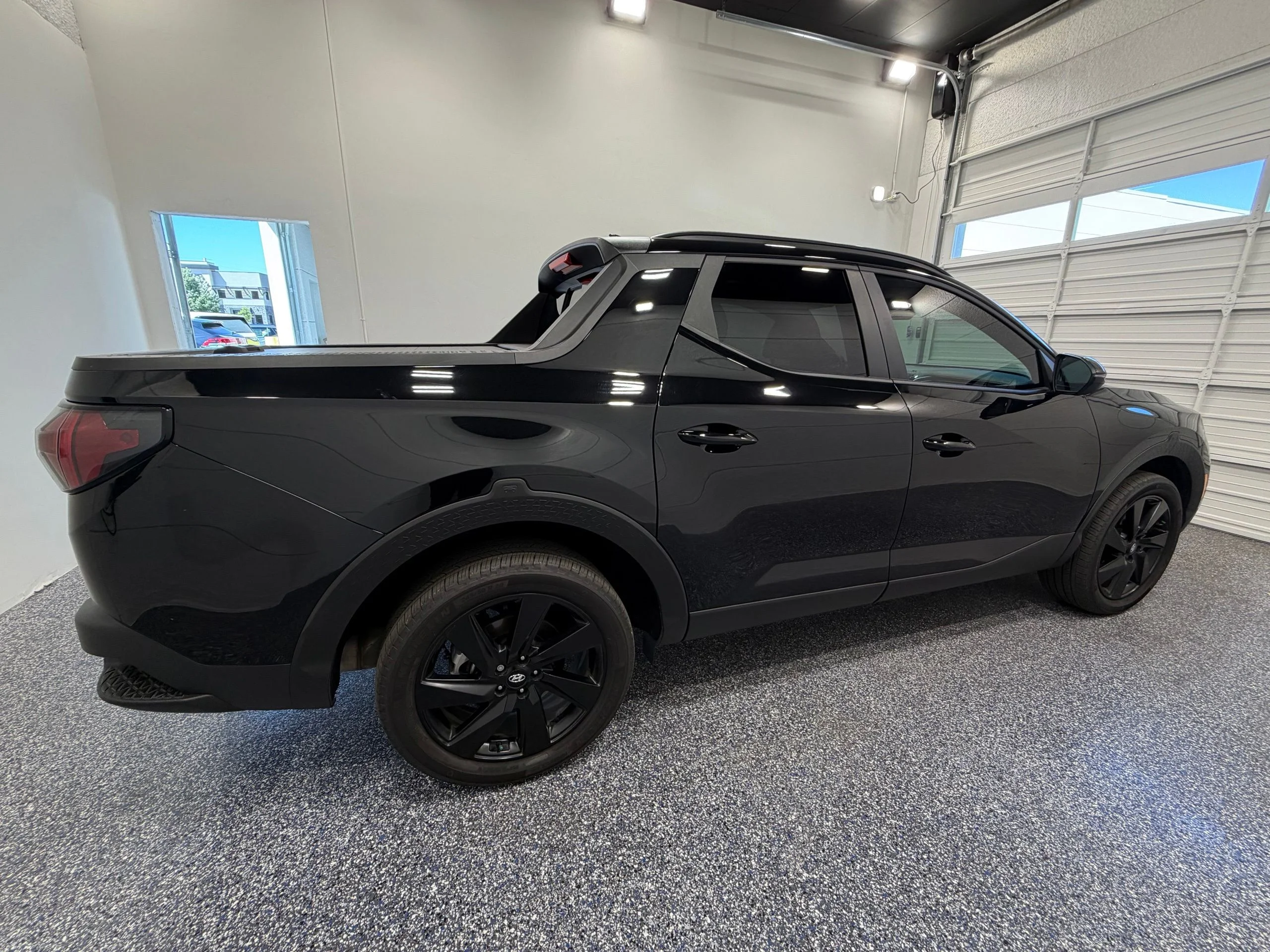 Used 2024 Black Hyundai NIGHT image 7