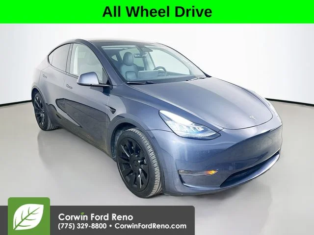 2023 Tesla Model Y Long Range Dual Motor All-Wheel Drive's photo