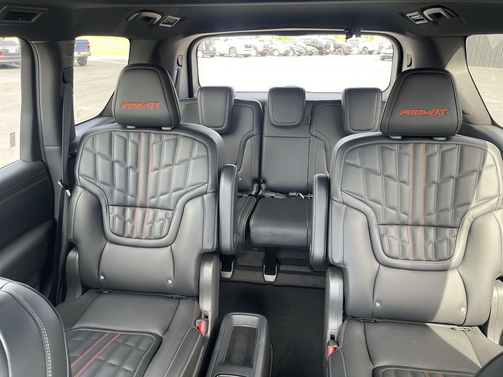 2026 Nissan Armada PRO-4X - Photo 23