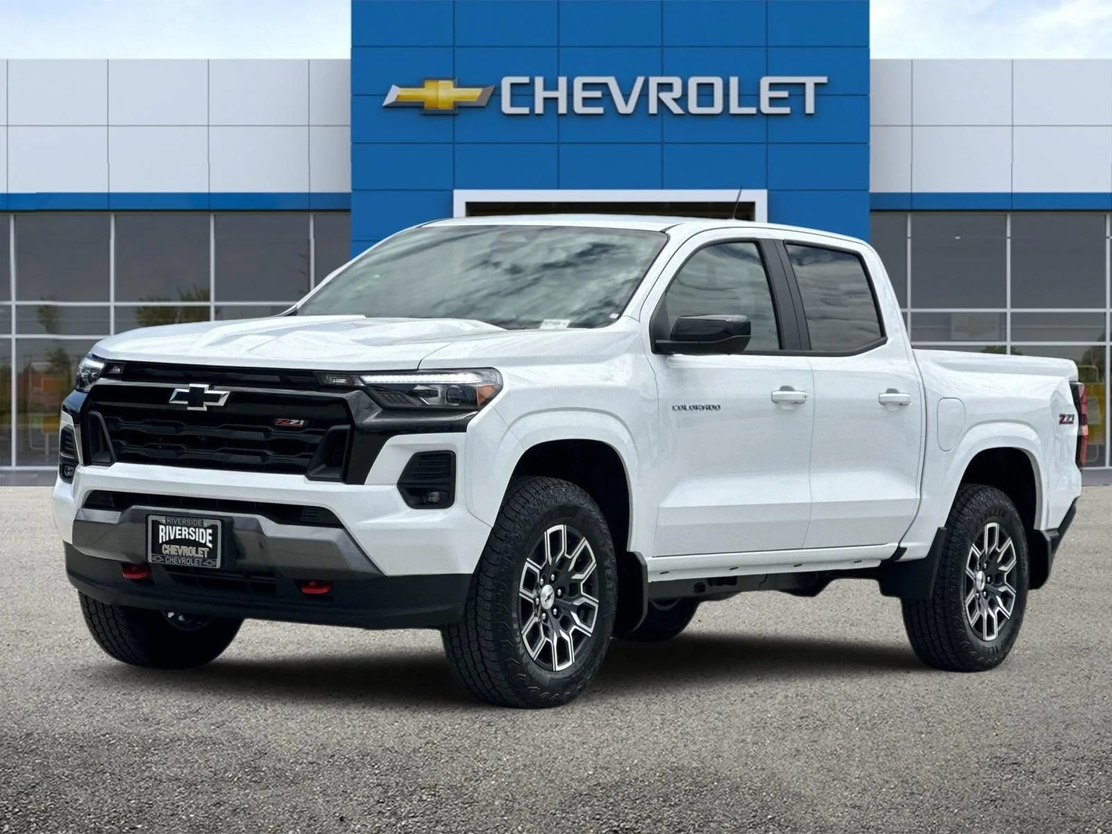 New 2026 Summit White Chevrolet Z71 image 8