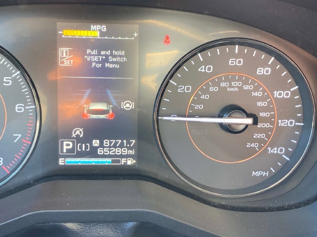 Used 2021 Gray Subaru Base image 31