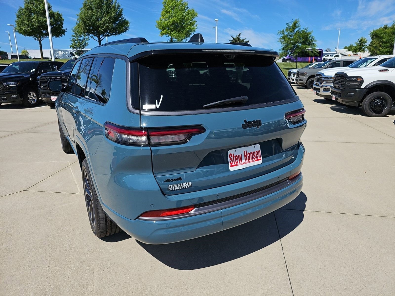 New 2026 Steel Blue Jeep Limited Reserve image 3