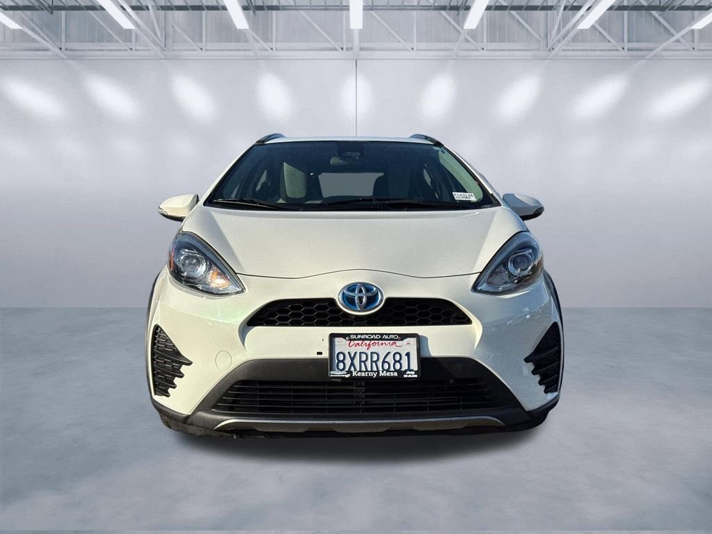 Used 2018  Toyota One image 2