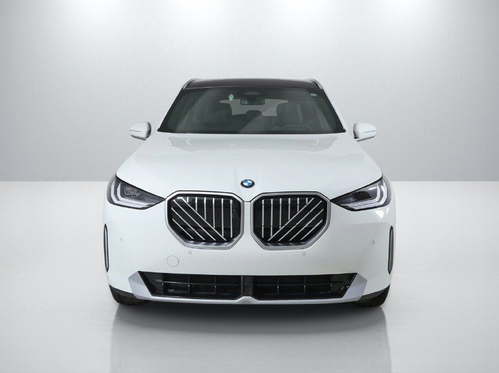 Used 2026 Alpine White BMW 30 xDrive image 3