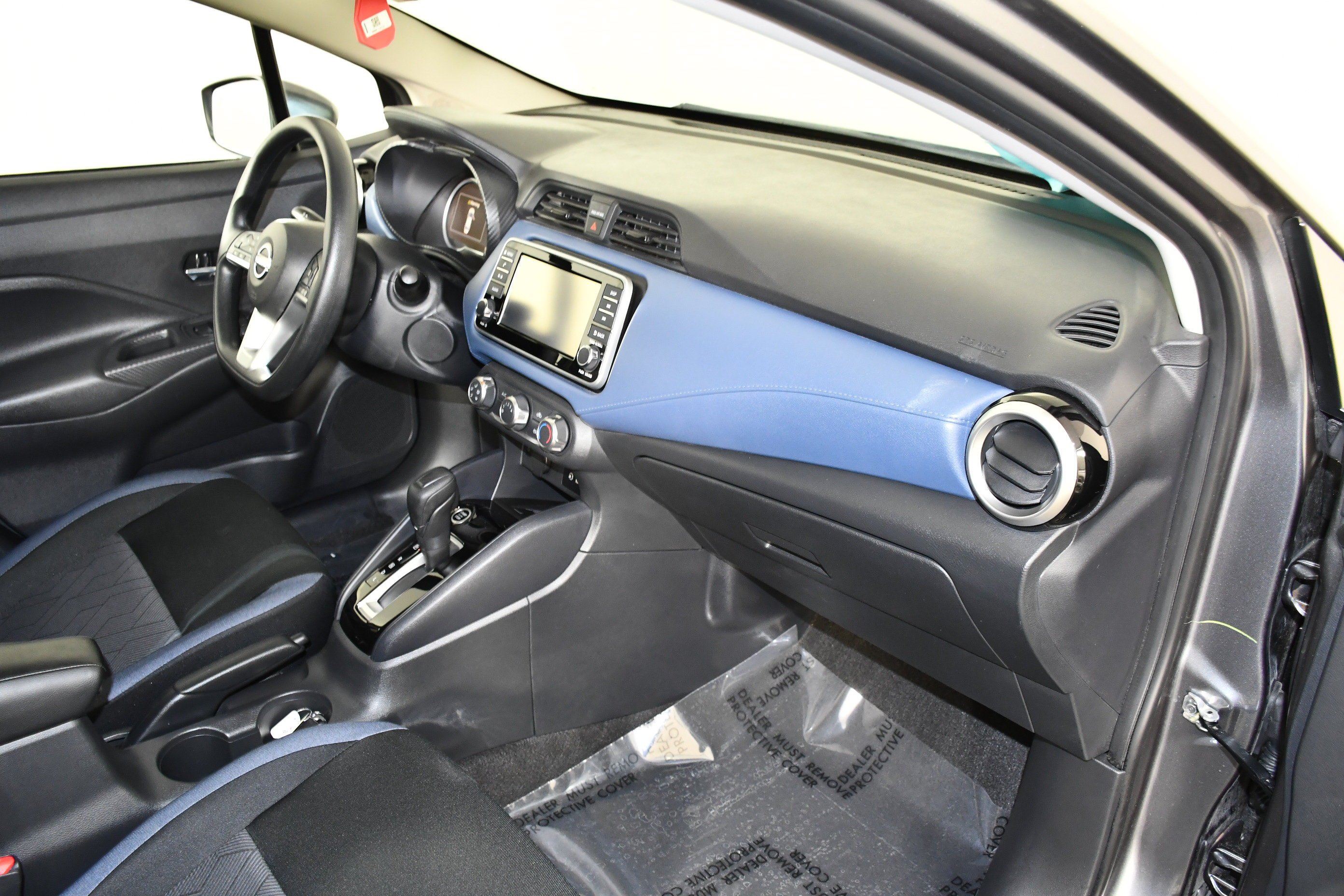 Used 2025 Gun Metallic Nissan SV image 38