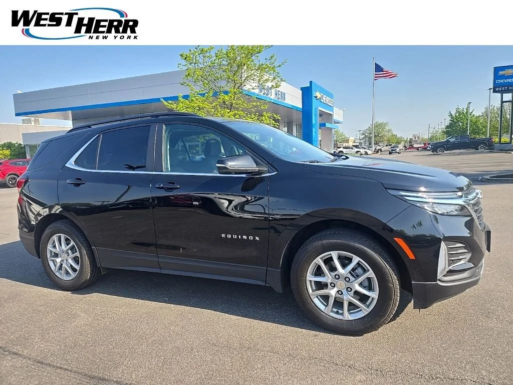 2024 Chevrolet Equinox AWD LT 1.5T's photo