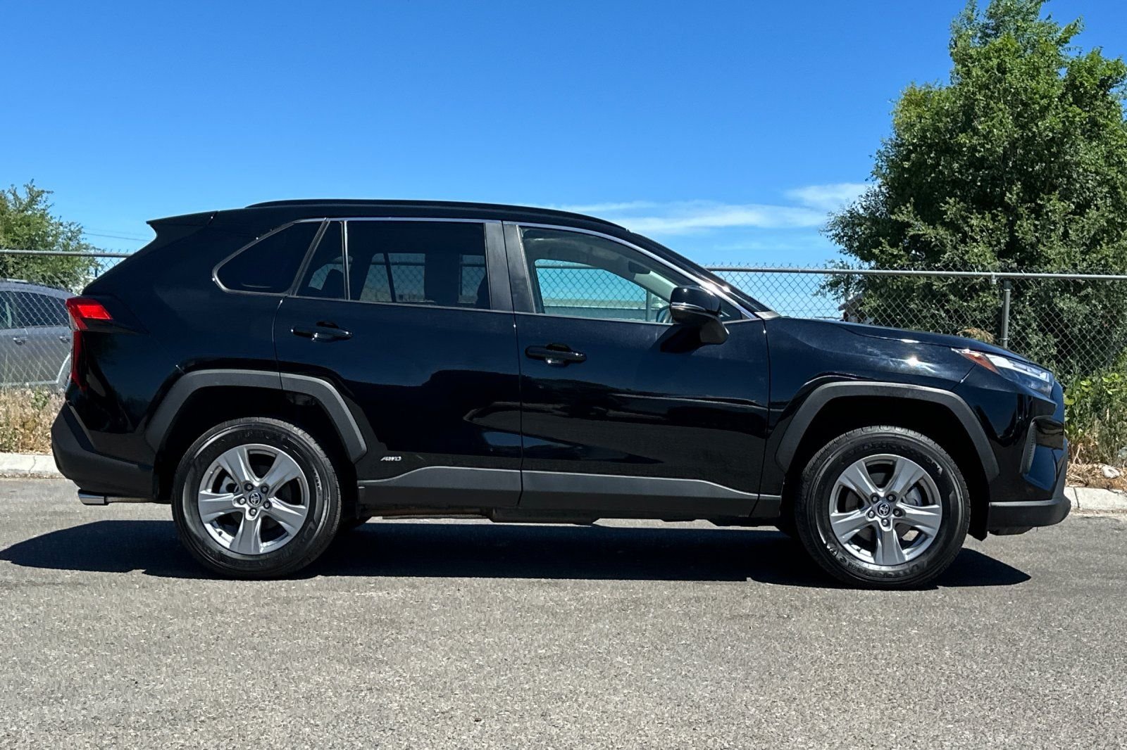 Used 2025 Black Toyota XLE image 3