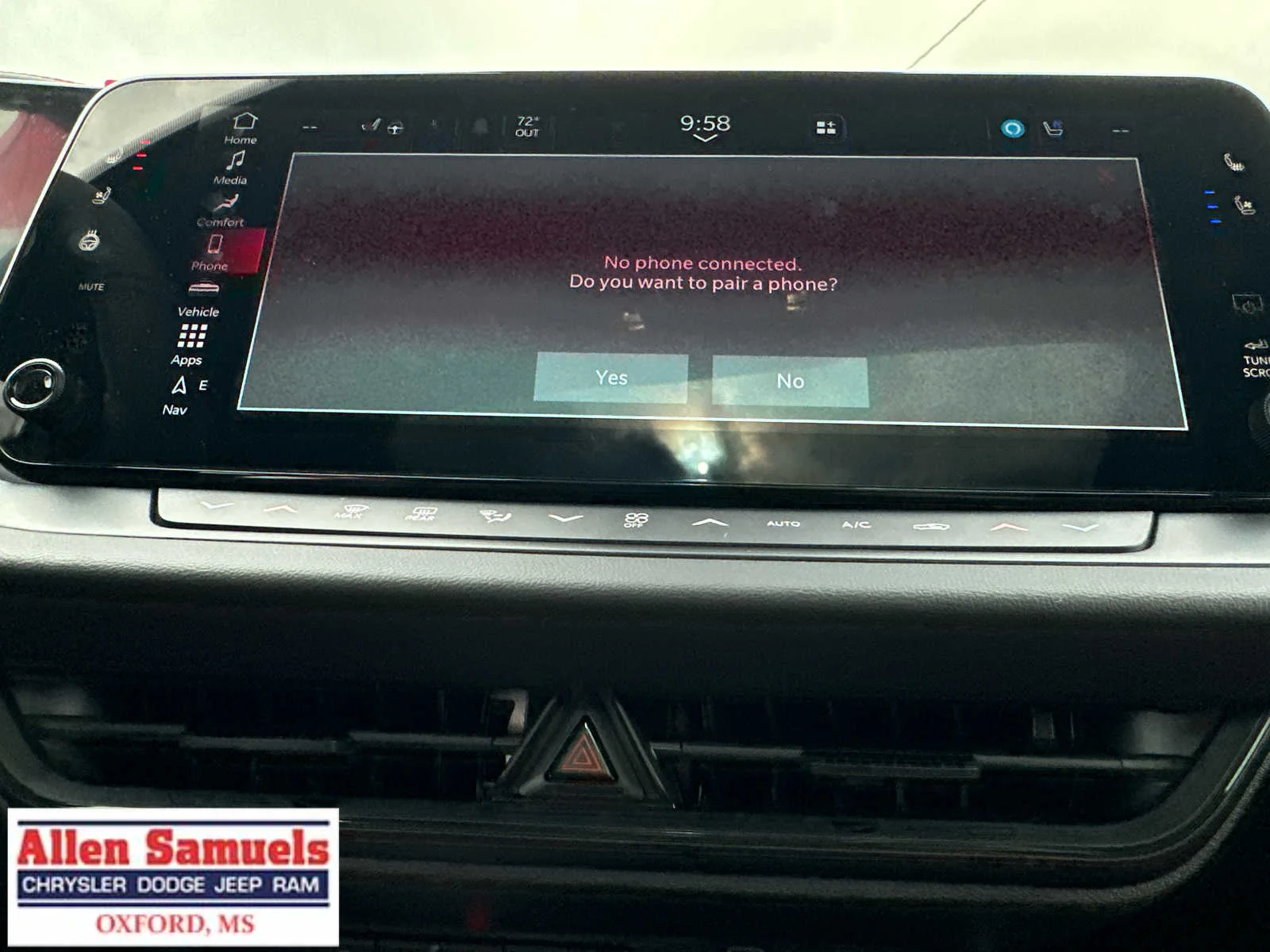New 2026 Diamond Black Crystal Pearlcoat Dodge Scat Pack Plus image 24