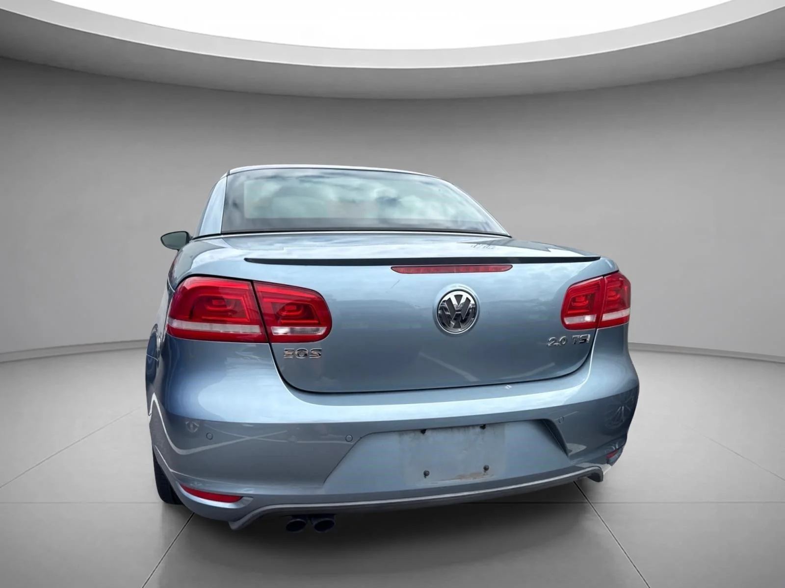 Used 2012 Horizon Blue Metallic Volkswagen Executive image 11