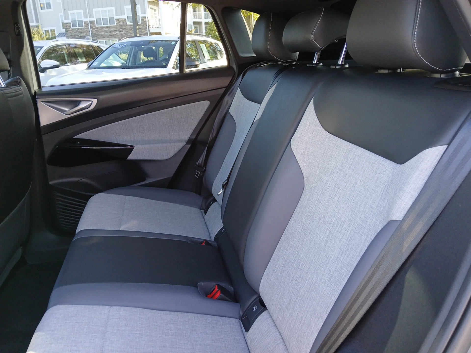 Certified Used 2025 Pure Gray Volkswagen Pro image 21