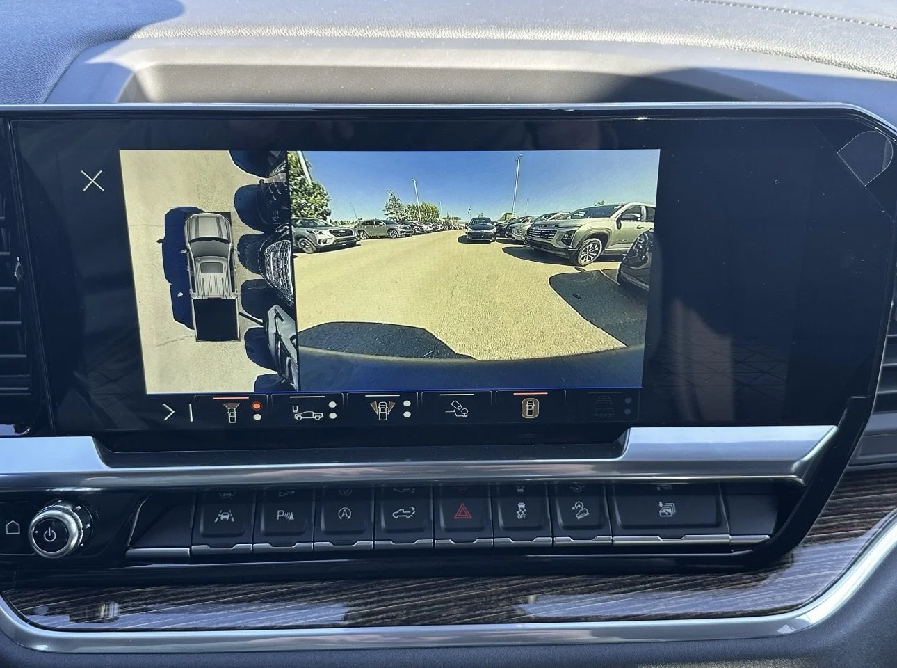 New 2026 Summit White GMC Elevation image 16