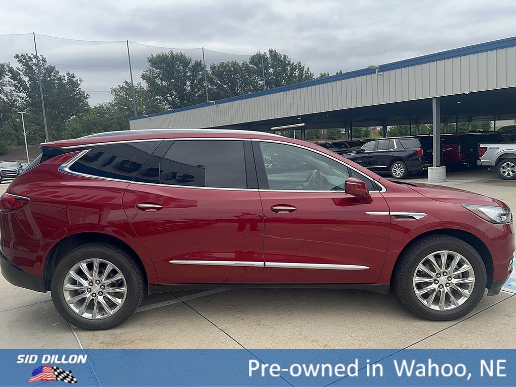 Used 2019 Red Quartz Tintcoat Buick Essence image 7