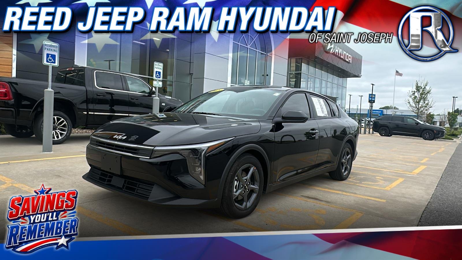 2025 Kia K4 LXS AT's photo