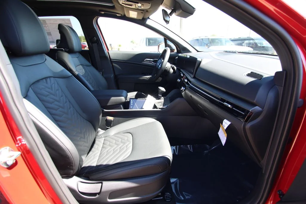 New 2026 Red Kia X-Line image 8