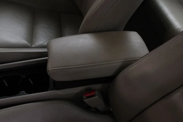 Used 2010 Gray Honda Hybrid image 19