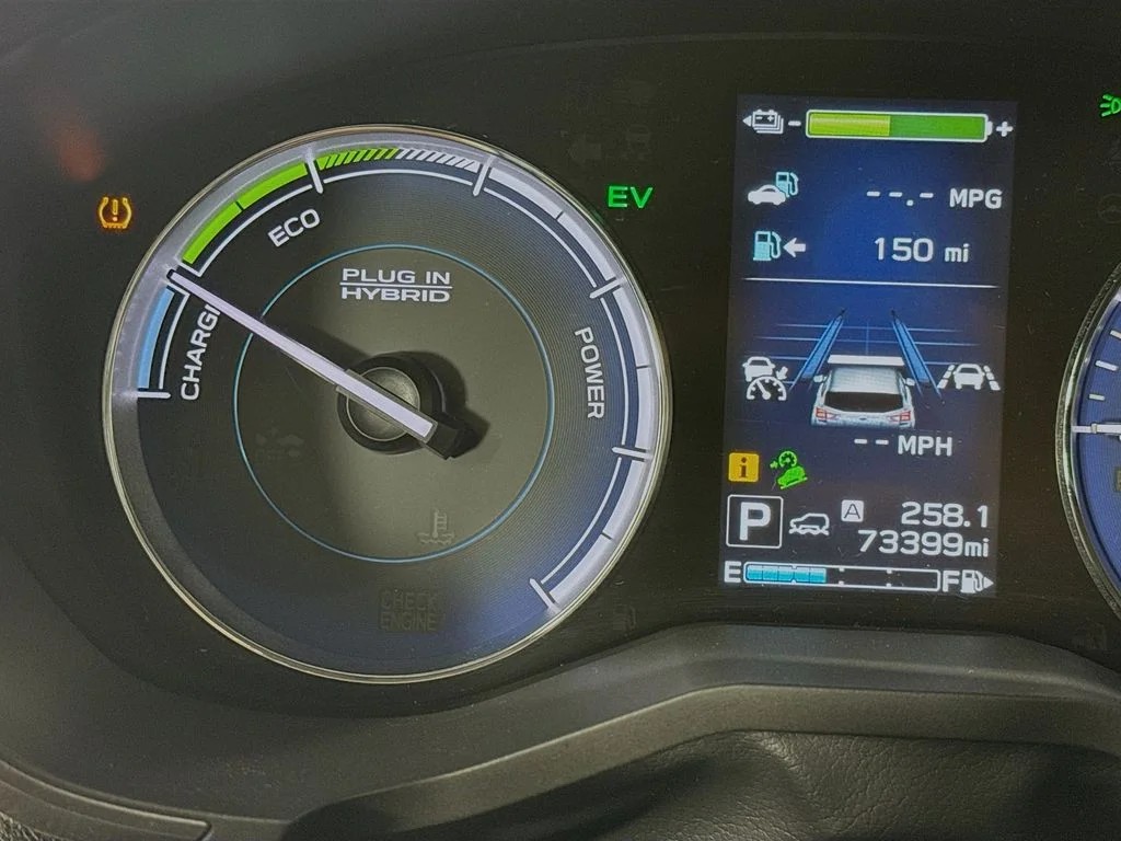 Used 2019 Blue Subaru Hybrid image 14