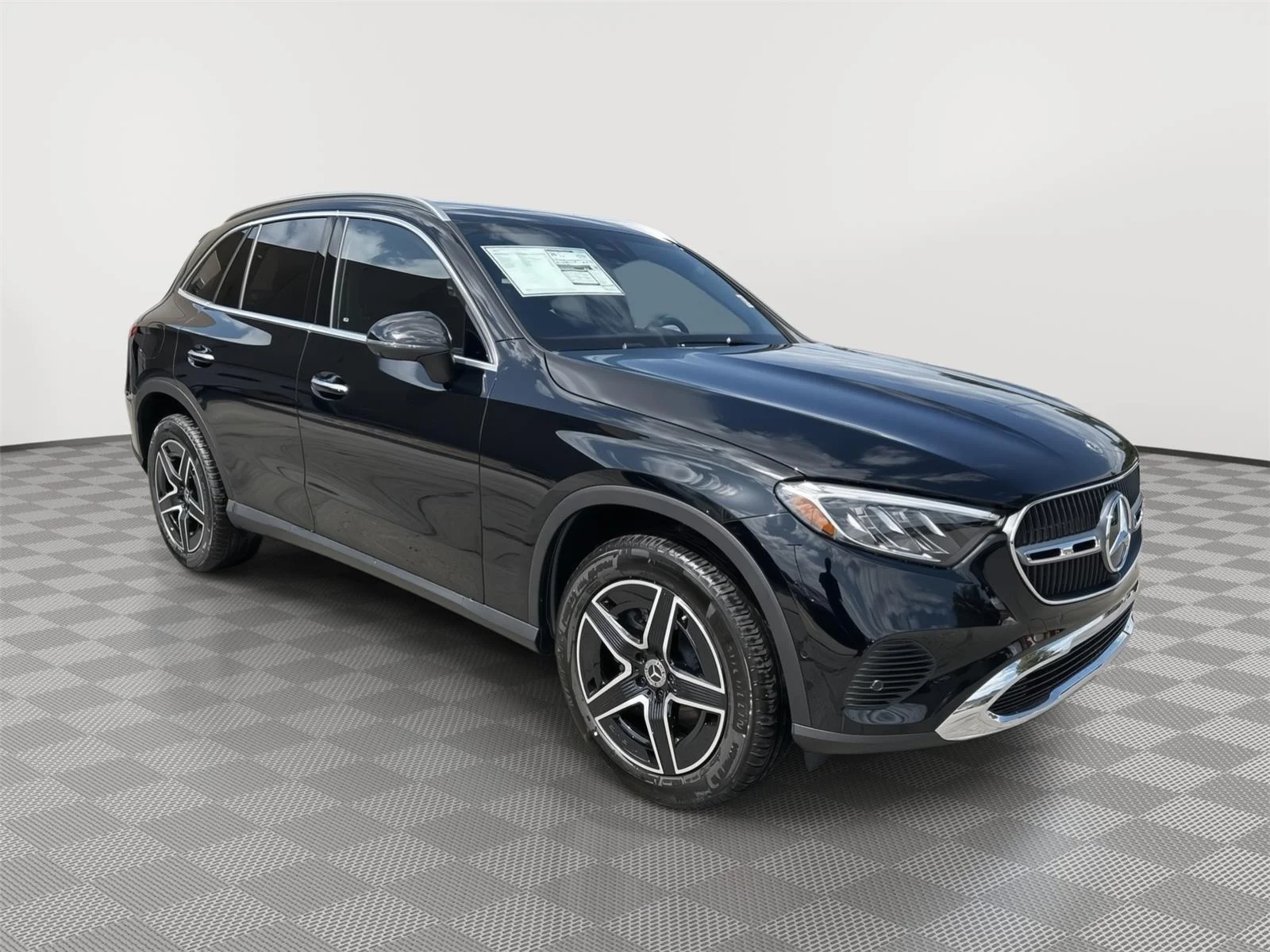2026 Mercedes-Benz GLC