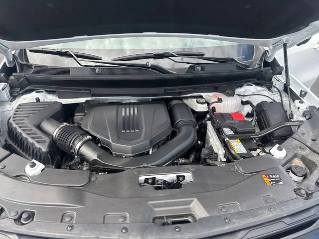 Used 2026 Summit White Chevrolet LT image 26