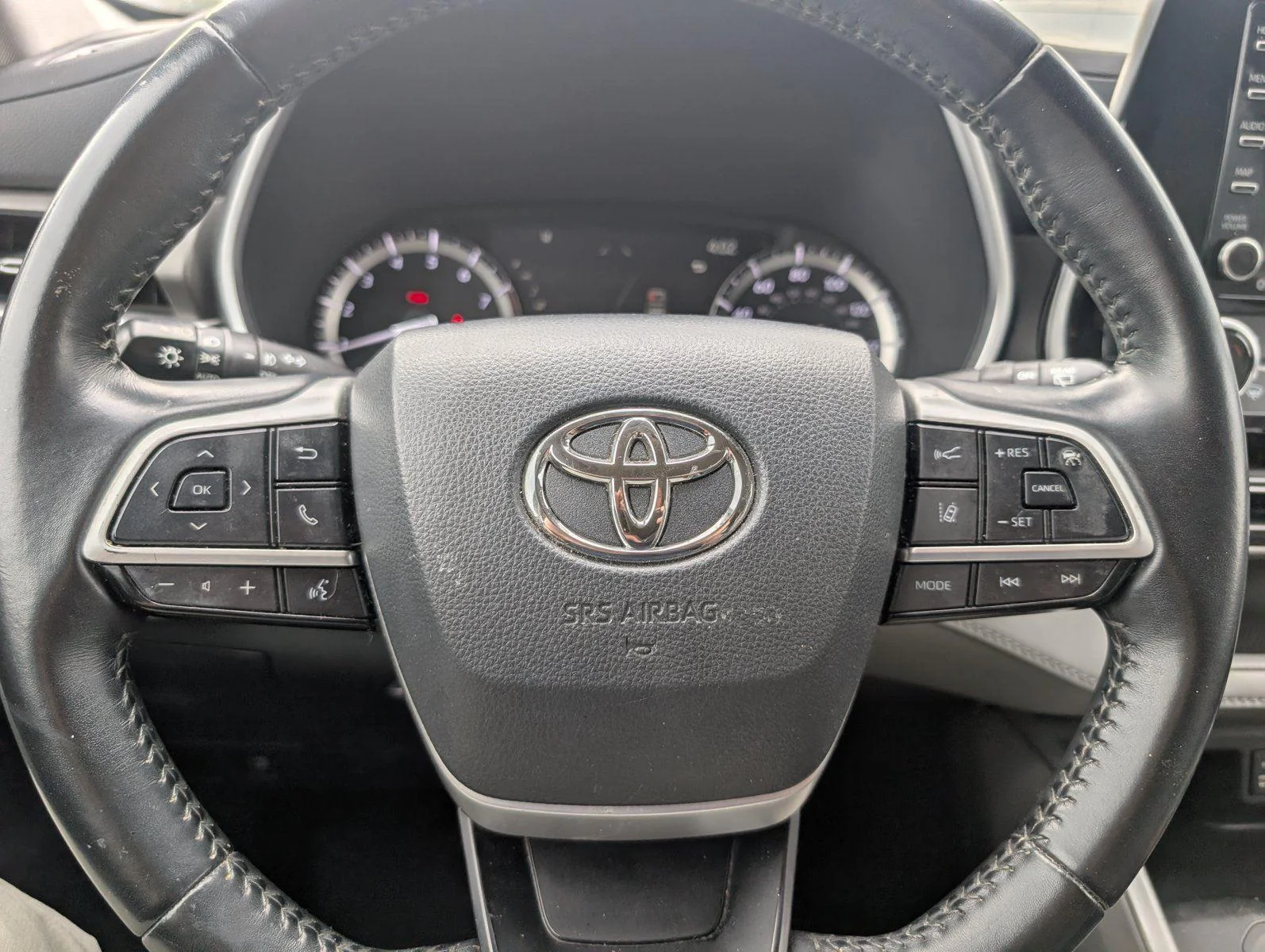 Used 2022 Blueprint Toyota XLE image 26