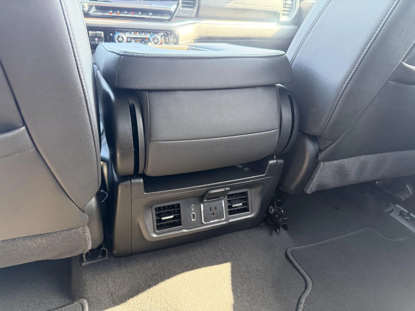 Used 2026 Summit White GMC SLT image 9