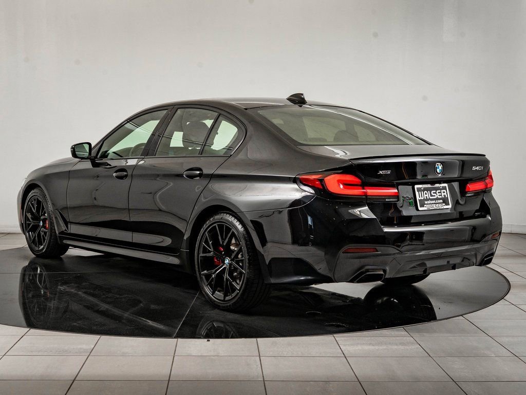 Used 2023 Black Sapphire Metallic BMW 540i xDrive image 6