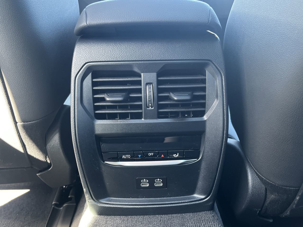 2025 BMW i4 40 - Photo 30